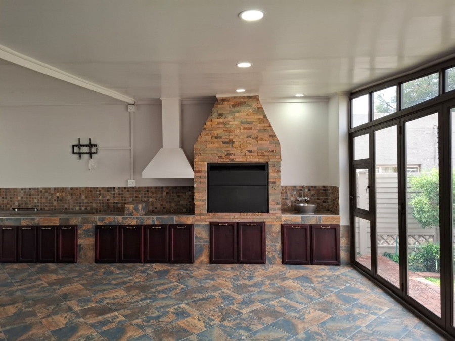 4 Bedroom Property for Sale in Park West Free State